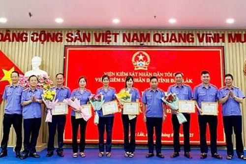 VKSND tỉnh Đắk Lắk vinh danh các điển hình tiên tiến