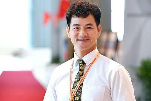 Cục trưởng Cục Nghệ thuật biểu diễn Xuân Bắc làm thơ khen MV Bắc Bling