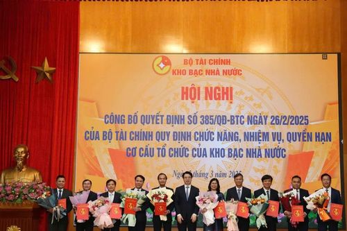 Ông Phạm Quang Bút được bổ nhiệm giữ chức Giám đốc Kho bạc Nhà nước Khu vực XIV