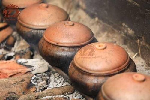 Vì sao cá kho Làng Vũ Đại Dù đắt vẫn được săn đón mỗi dịp lễ, tết?
