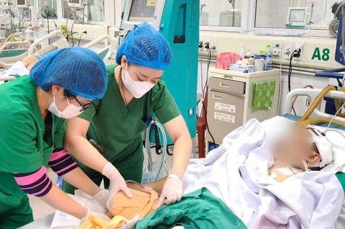 26 giờ nghẹt thở giành lại sự sống cho bệnh nhân 2 lần ngừng tim