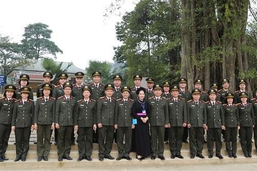 Cán bộ, chiến sĩ Cục Công nghệ thông tin báo công dâng Bác