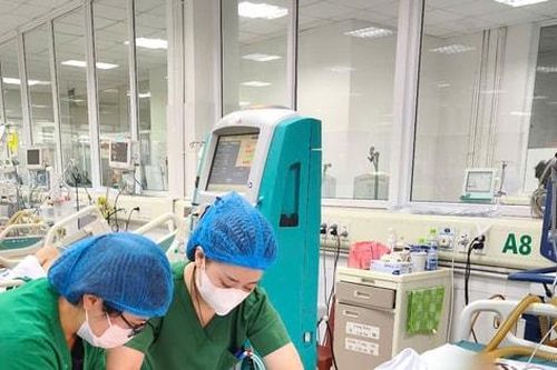 Truyền 22 lít chế phẩm máu cứu người đàn ông hai lần ngừng tuần hoàn