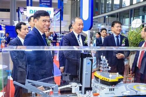 Hơn 100 doanh nghiệp trong nước và quốc tế tham gia triển lãm Vietship 2025