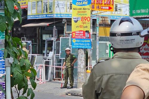TP Hồ Chí Minh: Điều tra làm rõ vụ án mạng trong hẻm