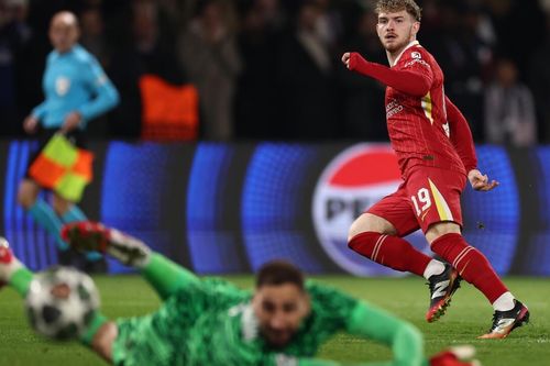 Bàn thắng của Elliott trong trận cầu điên rồ giữa Liverpool và PSG