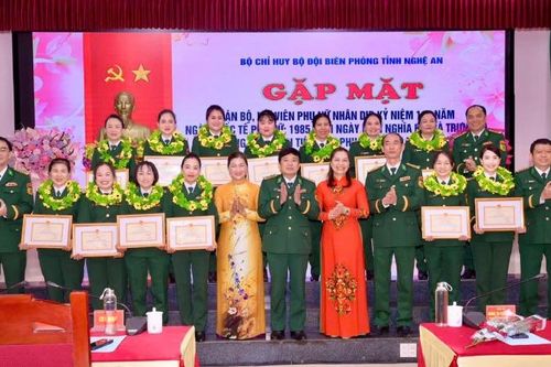 Bộ đội Biên phòng tỉnh Nghệ An biểu dương gương phụ nữ điển hình tiên tiến giai đoạn 2020-2025