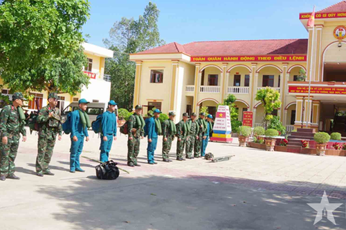 Bộ Tham mưu Quân khu 7 kiểm tra sẵn sàng chiến đấu tại Ban CHQS huyện Đức Linh (Bình Thuận)