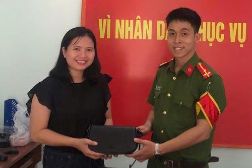 Vật hồi cố chủ!