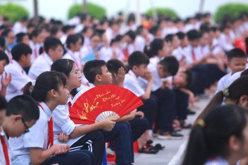 Miễn học phí cho mầm non, phổ thông: Đòn bẩy để nâng cao chất lượng nguồn nhân lực
