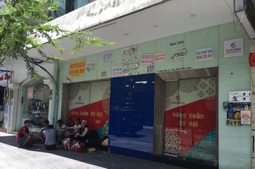 Ế chỏng chơ mặt bằng phố 'hái ra tiền' ở trung tâm TPHCM