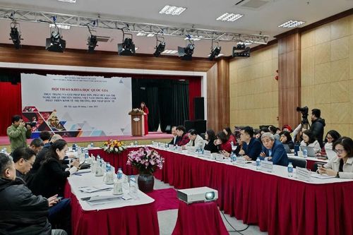 Vì sao nghệ thuật truyền thống giàu bản sắc, nhưng lại kém hấp dẫn?
