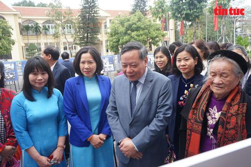 Phụ nữ phát huy tinh thần 'Ba đảm đang' trong kỷ nguyên vươn mình