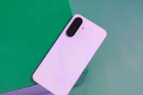 Samsung giới thiệu smartphone 5G, chống nước, RAM 12 GB, giá từ 8,29 triệu tại Việt Nam