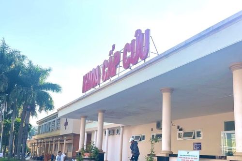 Gia Lai: Nam thanh niên bị dập nát bàn tay vì bếp ga mini phát nổ lúc đang nấu ăn