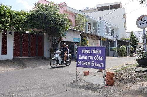 Nắp hố ga ở ngã ba đường Gò Găng đã được sửa chữa, khắc phục