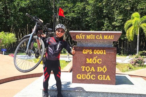 Hành trình xuyên Việt đầy nghị lực của bệnh nhân ung thư phổi