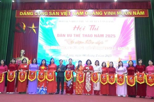 Văn Lãng: Hội thi dân vũ thể thao năm 2025