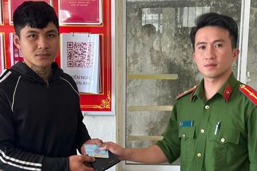 Nhặt được của rơi, trả người đánh mất