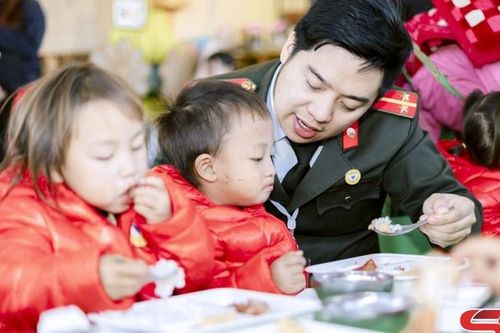 Lan tỏa hình ảnh đẹp Công an Sơn La