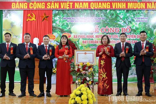 Phúc Ninh đạt chuẩn nông thôn mới nâng cao