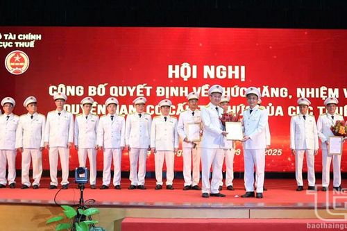 Đồng chí Đỗ Trọng Nghĩa giữ chức Chi cục trưởng Chi cục Thuế khu vực VII