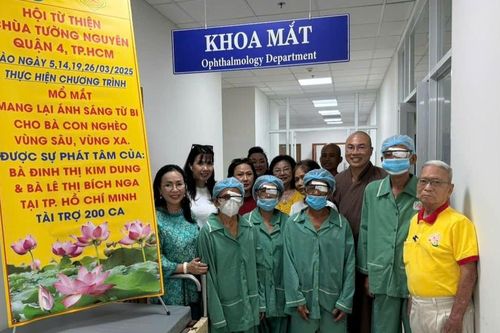 Chùa Tường Nguyên và các nhà hảo tâm tài trợ phẫu thuật mắt cho 200 bệnh nhân nghèo