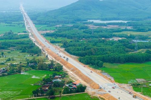 MBS 'gọi tên' doanh nghiệp xây dựng và vật liệu hưởng lợi nhờ đầu tư công