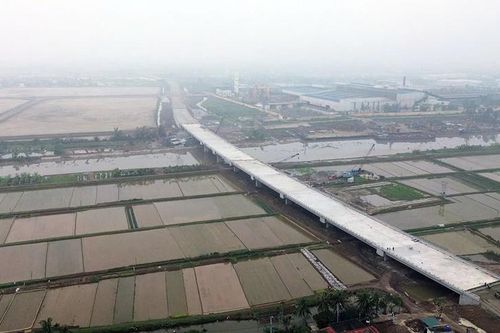 Gấp rút thi công cầu sông Hóa nối Hải Phòng với Thái Bình
