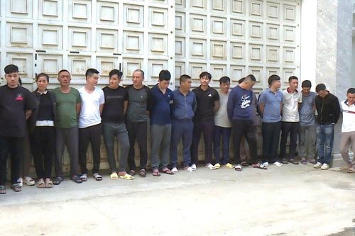 Triệt phá sới bạc ở Nghệ An, thu giữ hàng trăm triệu đồng