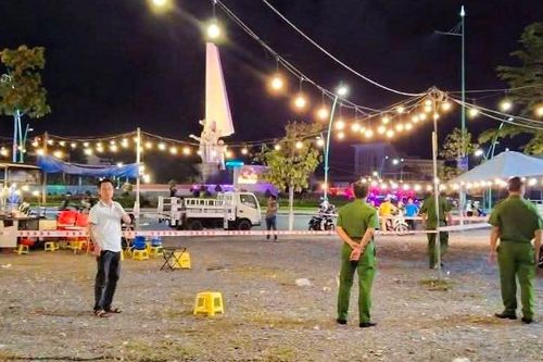 Bảo vệ dùng kéo đâm nam thanh niên 24 tuổi tử vong