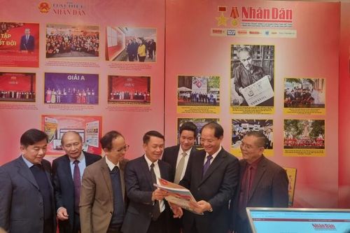 Hà Nội khai mạc Hội Báo Xuân 2025