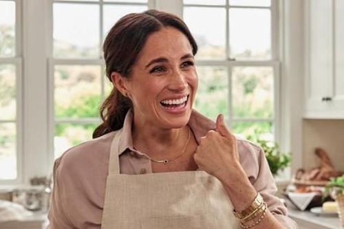 Meghan Markle ăn mừng