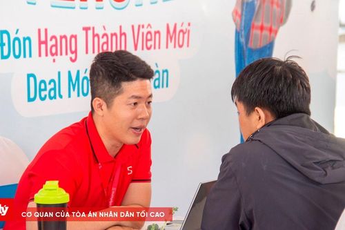 Tổ chức đưa đón người lao động các tỉnh vào TP.HCM tìm việc