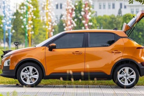10 mẫu ô tô nhỏ xinh điệu đà, phù hợp với phụ nữ