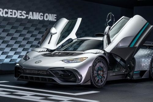 Tỷ phú bị lừa mua siêu xe Mercedes-Benz AMG 'ảo'.