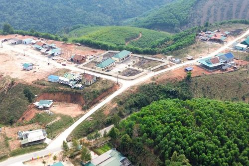 Người dân vùng biên giới Quế Phong an cư ở Pù Sai Cáng