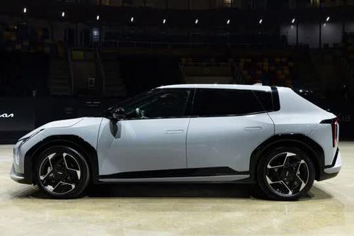 Chiêm ngưỡng vẻ đẹp tuyệt mỹ của Kia EV4 vừa trình làng