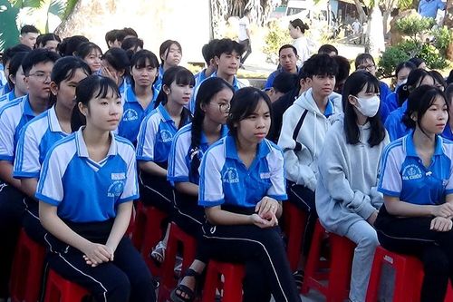 Tri Tôn ra quân khởi động Tháng Thanh niên năm 2025