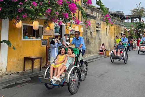 Khách quốc tế đến Việt Nam trong 2 tháng đầu năm đạt 4 triệu lượt, tăng 30,2%