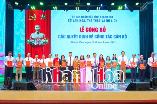 Sở Văn hóa, Thể thao và Du lịch công bố các quyết định về công tác cán bộ