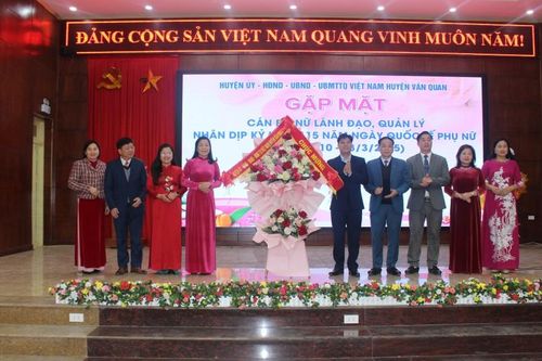 Văn Quan: Gặp mặt cán bộ nữ lãnh đạo, quản lý nhân kỷ niệm 115 năm ngày Quốc tế phụ nữ