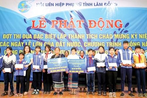 Đồng hành cùng phụ nữ vùng sâu, vùng xa