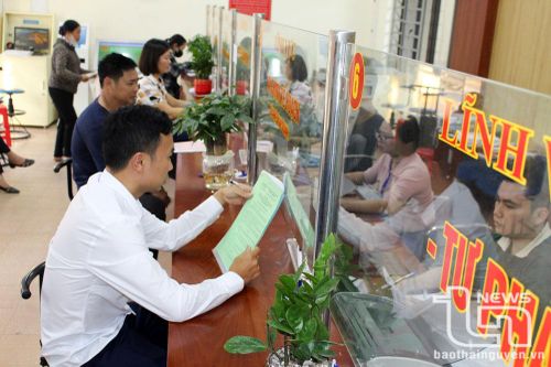 Cải cách hành chính hướng tới sự hài lòng của người dân