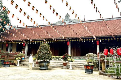 Chùa Y Na - Cõi tìm về
