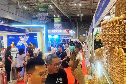 Hơn 700 gian hàng tham gia Hội chợ hàng Việt Nam tiêu biểu xuất khẩu năm 2025
