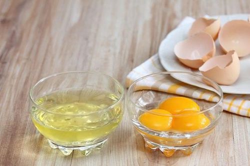 5 công thức mặt nạ trứng gà giúp trị nám