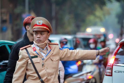 Giao thông ổn định trong ngày đầu diễn ra chuỗi sự kiện chào mừng các ngày lễ lớn của lực lượng Công an nhân dân