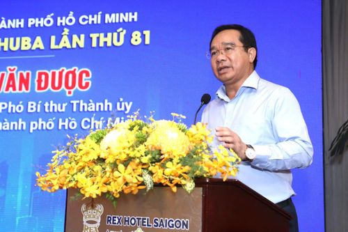 Chủ tịch TP.HCM Nguyễn Văn Được ăn sáng, cà phê với doanh nhân