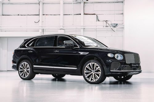 Bentley ra mắt bộ sưu tập đậm chất văn hóa Á Đông